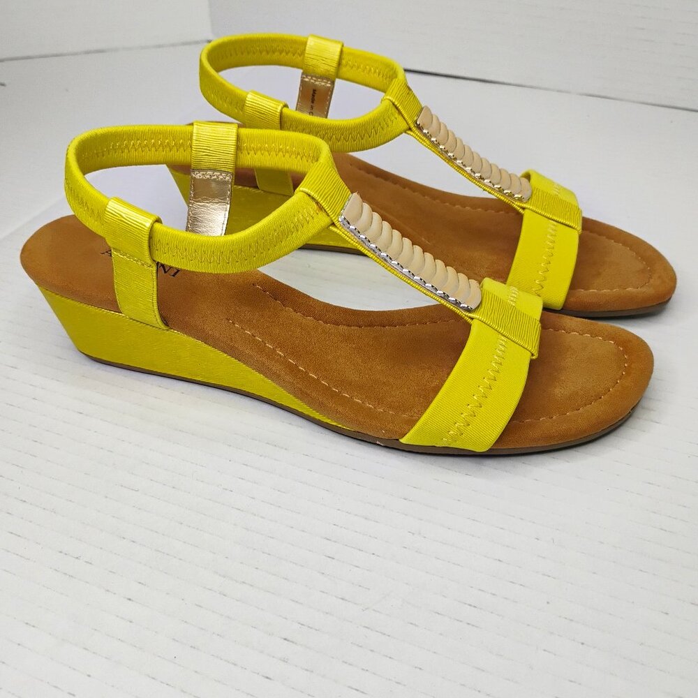 Alfani Small Wedge Heels - Size 7M - Agave Yellow with Gold Accent